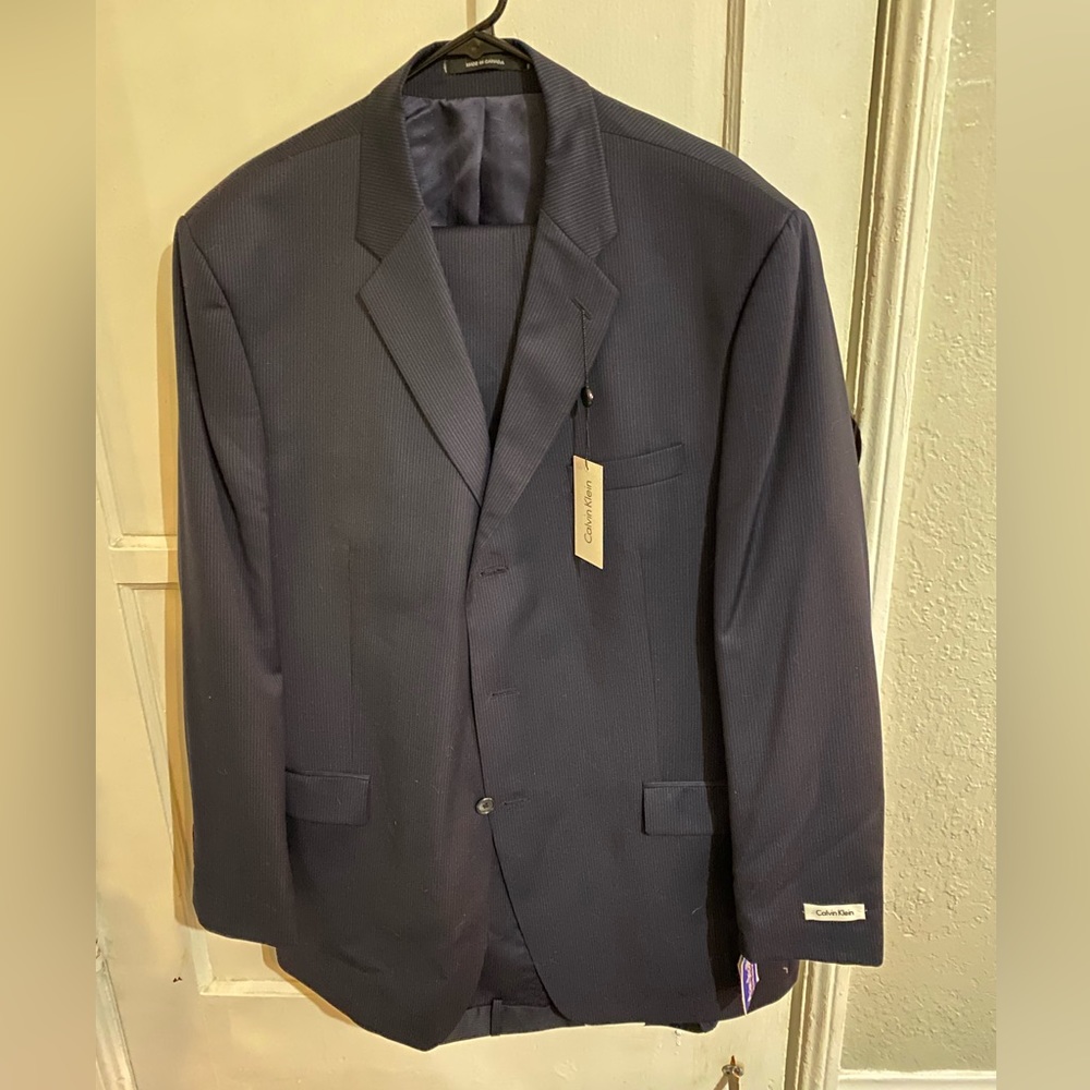 🔥 Awesome 2 piece Pinstripe Dress Suit.